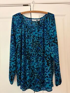 Liz Claiborne Teal and Blue Printed Button-Front Blouse NWT size XL